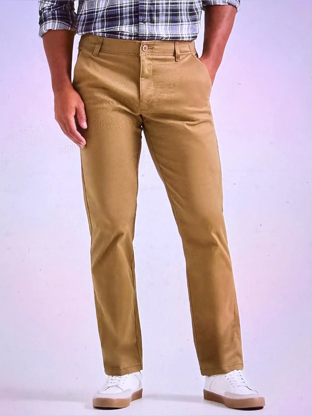NWT Men’s Lee Extreme Motion Flat Front Pant